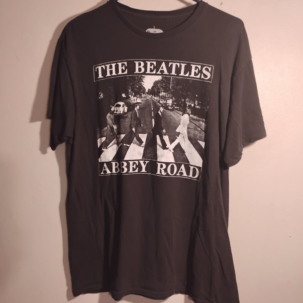 The Beatles Graphic T-Shirt Men Large Black Abbey Road Band Tee L 21x29 - Picture 3 of 8